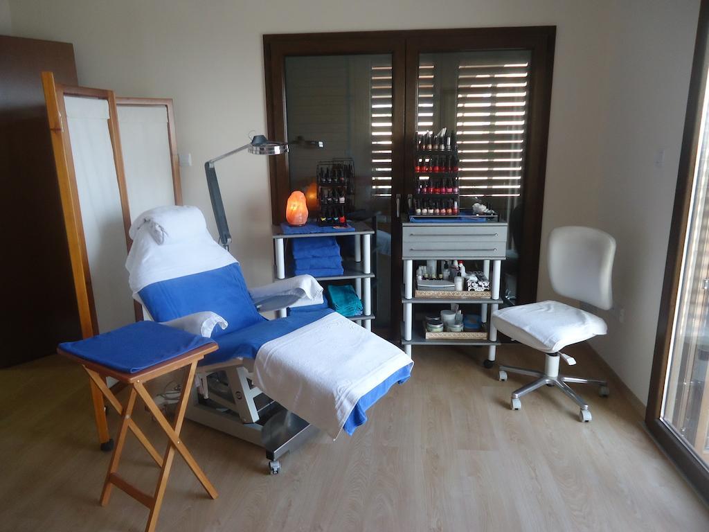 Petralona Apartment Agios Athanasios Екстериор снимка